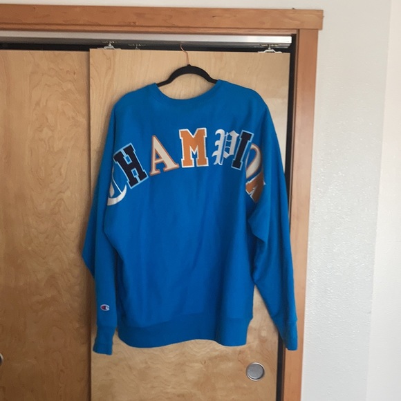 Champion sweater old English - Picture 3 of 9